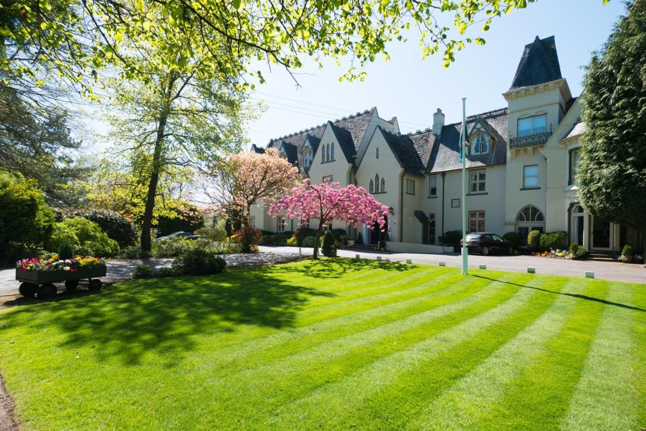 Glen-Yr-Afon House Hotel Usk Esterno foto