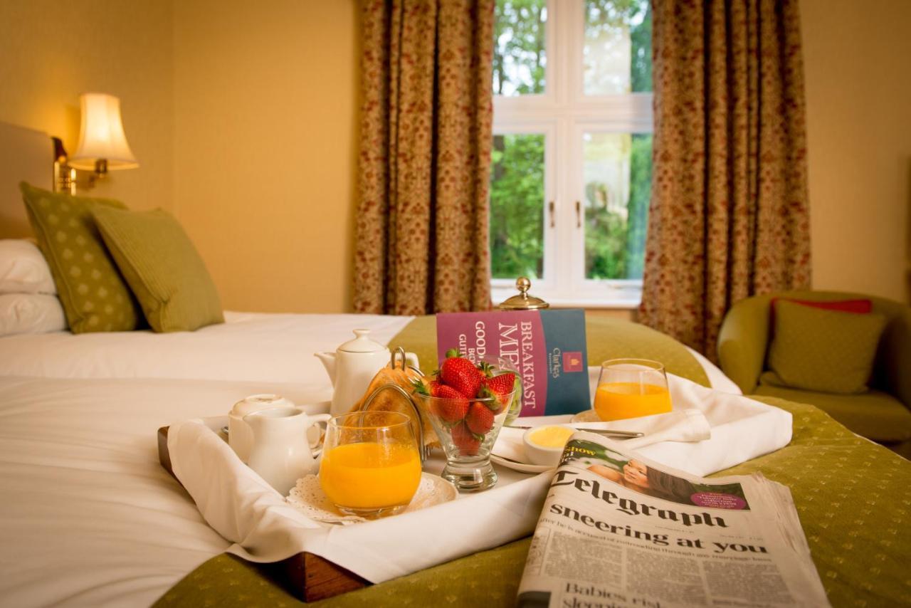 Glen-Yr-Afon House Hotel Usk Esterno foto